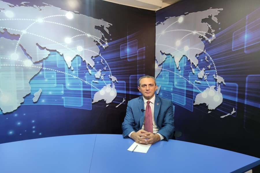 HEYDƏR ƏLİYEV: Dahiliyin və siyasi uzaqgörənliyin gətirdiyi uğurlar TƏHLİL