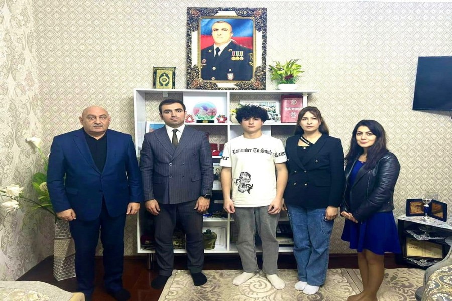 DİN yanında İctimai Şuranın üzvləri Sumqayıt şəhərində şəhid ailələrini ziyarət edib