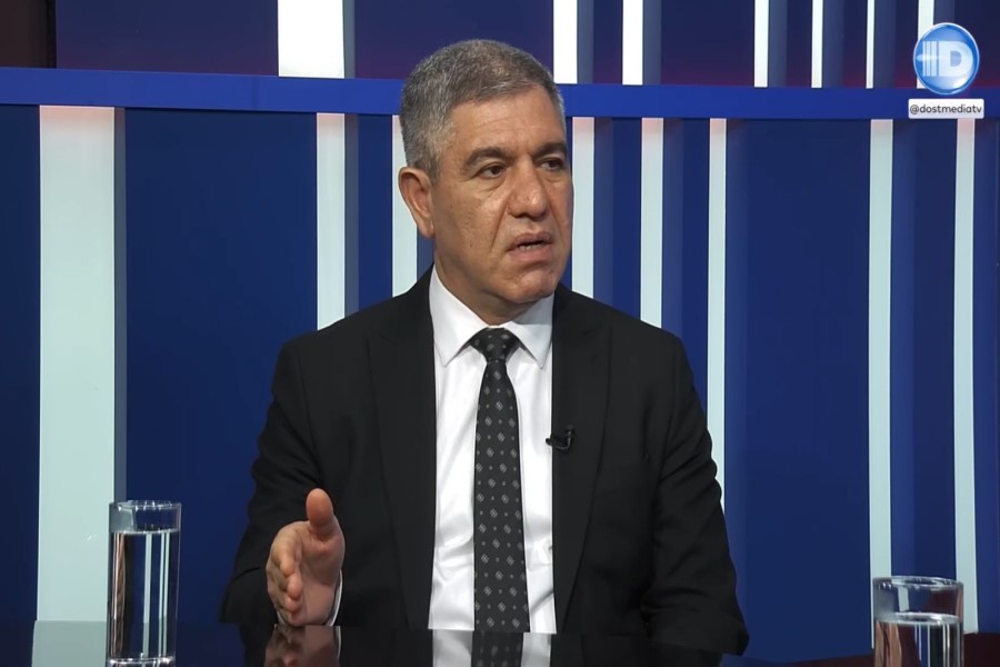 "Özəl bank sektoru qərarlarını müstəqil verir" - Vüqar Bayramov