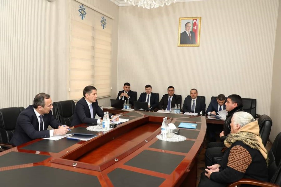 Nazir müavini Anar Kərimov Ağcabədi rayonunda vətəndaşları qəbul edib