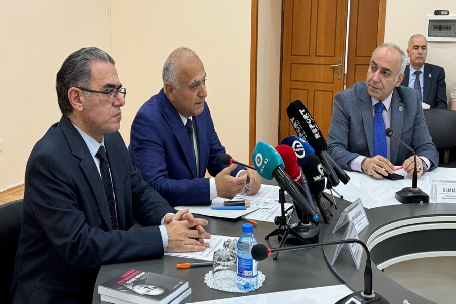 “Konstitusiya və Suverenlik İli” çərçivəsində media nümayəndələri üçün məlumat sessiyası keçirilib - FOTOLAR
