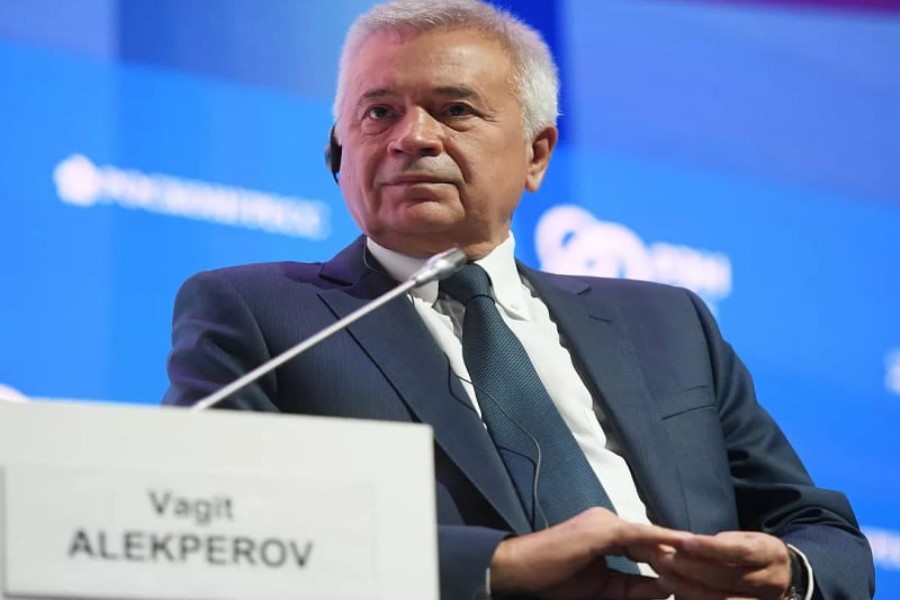 Vahid Ələkbərov ilin əvvəlindən gəlir artımına görə Rusiya Federasiyasının sahibkarları arasında birinci olub