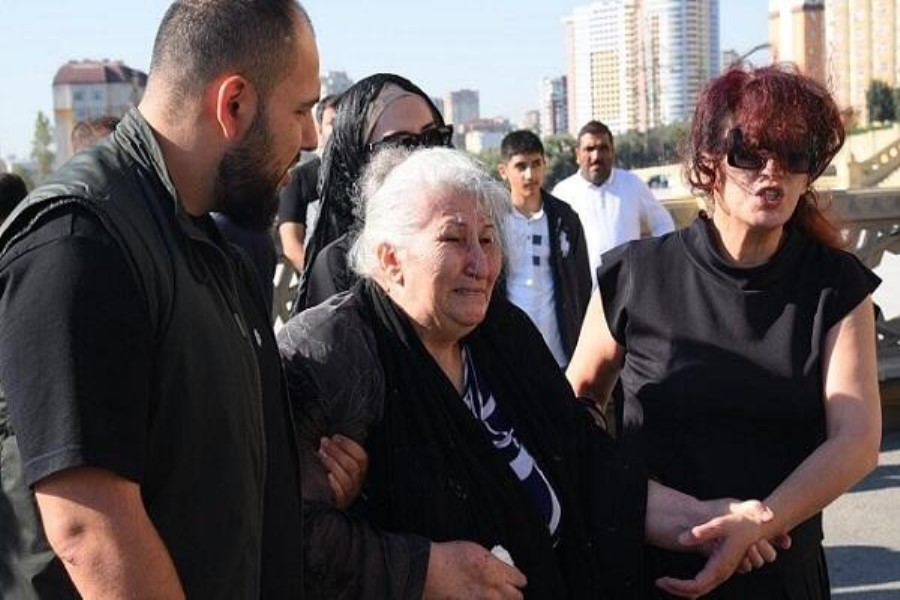 Qənirə Paşayeva ilə vida mərasimi başa çatdı