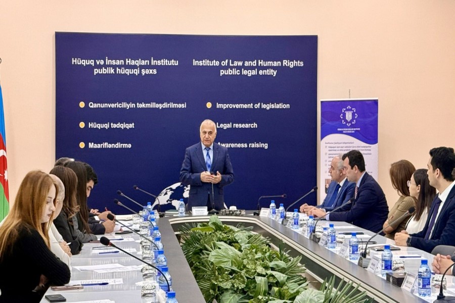 Hüquq və İnsan Haqları İnstitutunda tələbələr və hüquqşünaslara təlim keçirilib - FOTOLAR