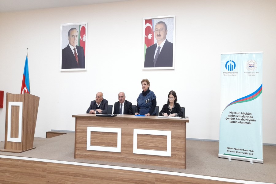 Bərdə rayonunda 105 saylı liseyində “Məcburi köçkün qadın icmalarında gender bərabərliyinin təmin olunması”adlı layihə çərçivəsində tədbir keçirilib