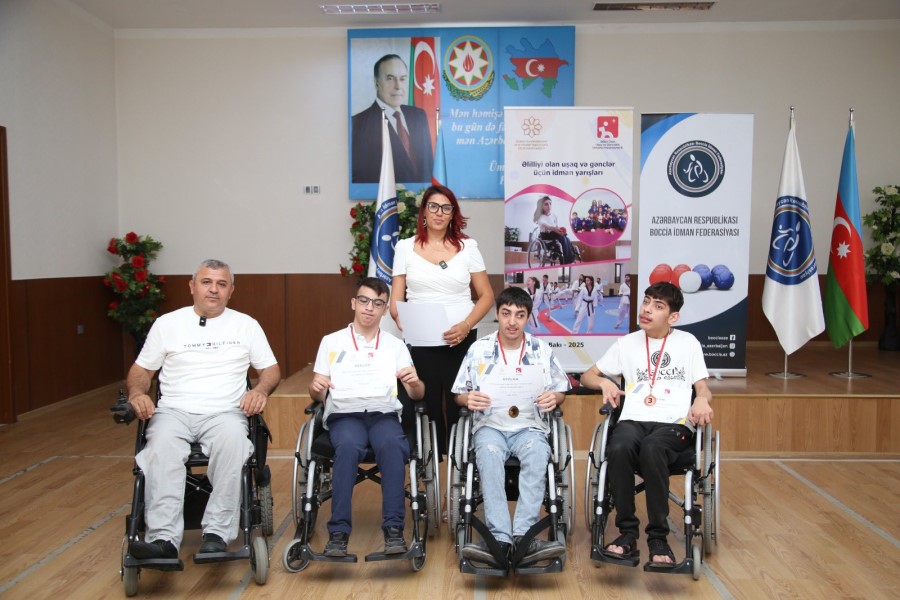 Əlilliyi olan uşaq və gənclər arasında Boccia yarışı keçirildi - FOTOLAR