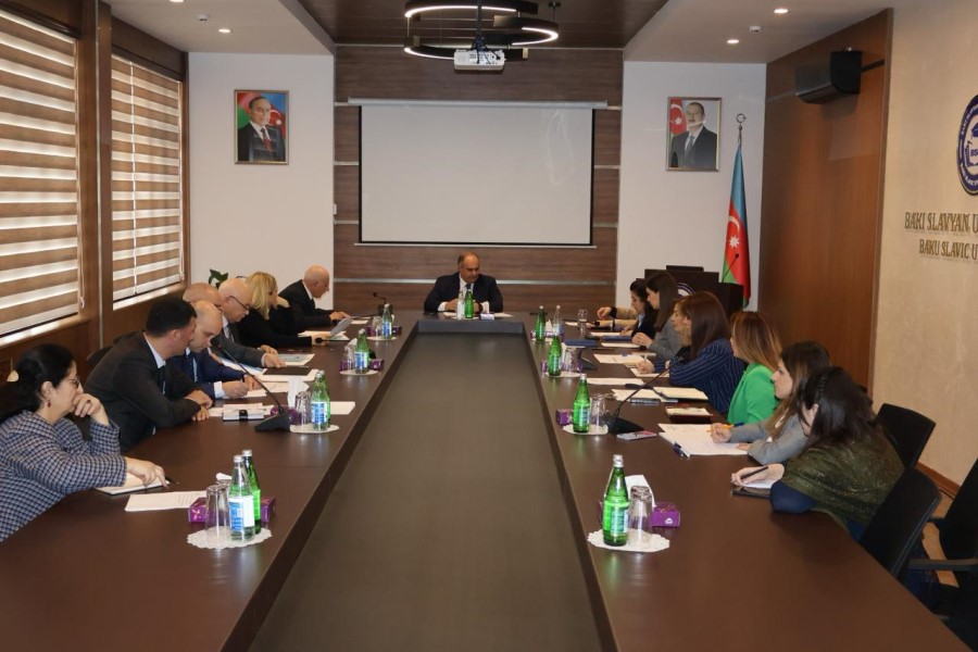 “İnklüziv təhsildən inklüziv cəmiyyətə” (İTİC-2024) II Beynəlxalq elmi-praktiki konfransın təşkilat komitəsinin növbəti iclası baş tutub