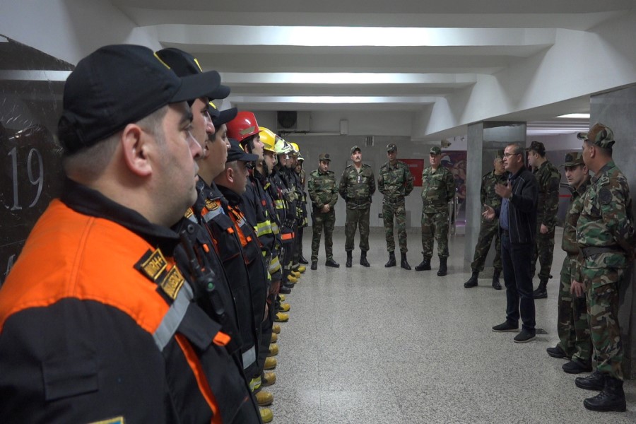 Fövqəladə Hallar Nazirliyi tərəfindən metroda təlim keçirilib