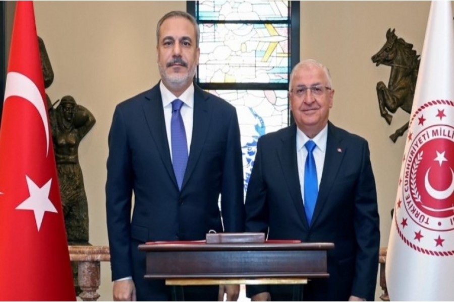 Türkiyənin xarici işlər və müdafiə nazirləri rəsmi səfərlə Pakistana gediblər