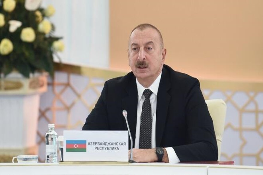 Prezidentin Şoltsla geniş tərkibdə görüşü keçirildi