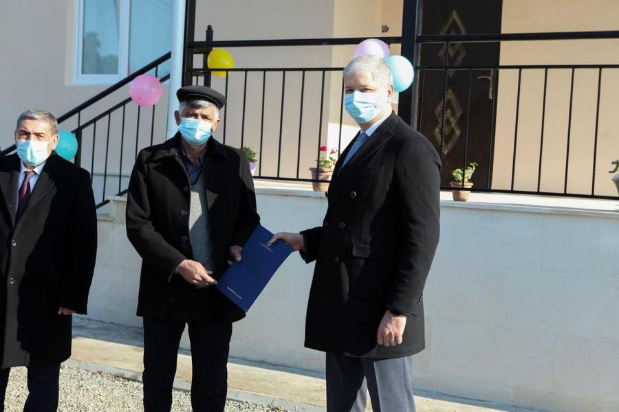 Bu gün daha 64 şəhid ailəsi və Qarabağ müharibəsi əlili evlə təmin olundu