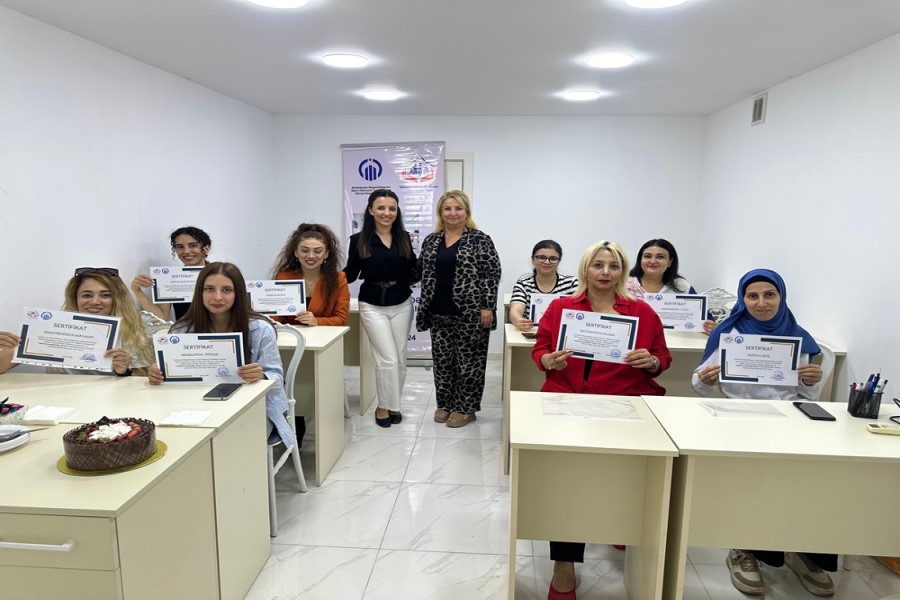 Layihə uğurla başa çatdı, Sertifikatlar təqdim edildi - FOTOLAR