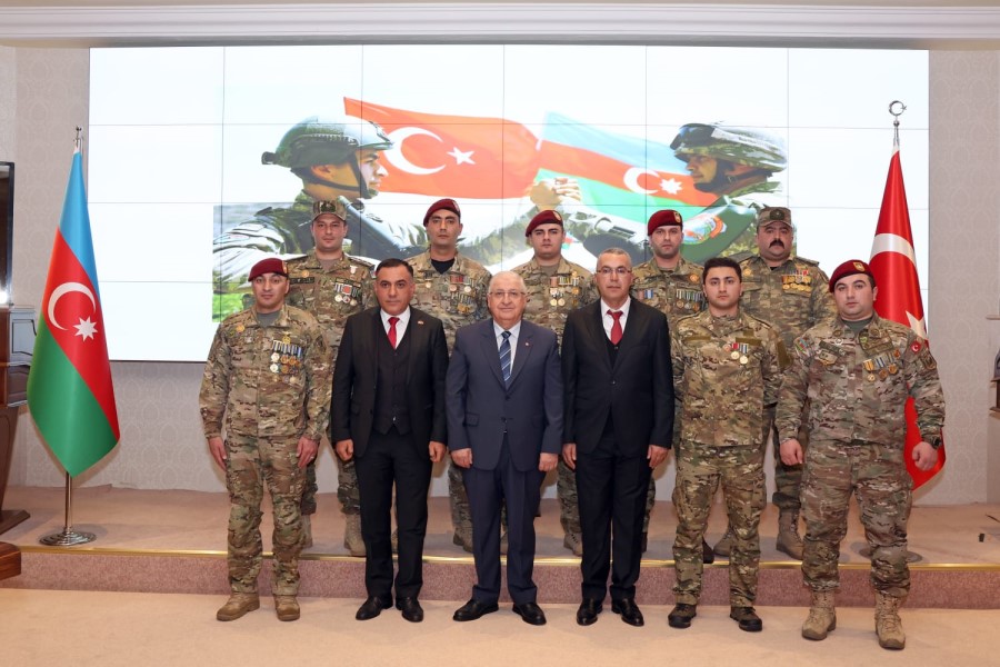 Vətən müharibəsi iştirakçıları Türkiyənin Milli Müdafiə Nazirliyində olublar