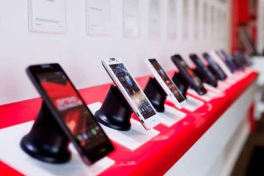 Mobil cihazların qeydiyyata alınmasına görə tutulan dövlət rüsumunun məbləğləri azaldılacaqmı?