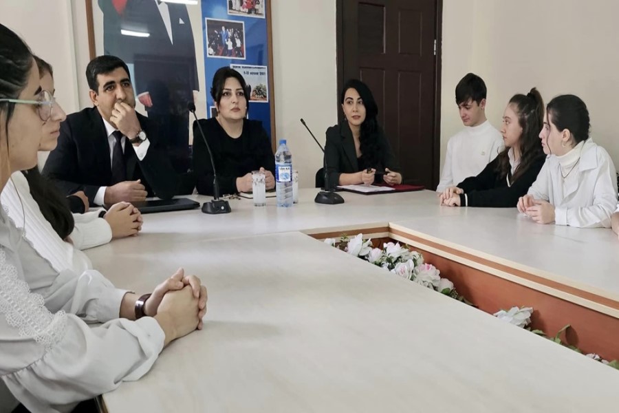 "Gender bərabərliyi və məişət zorakılığı” mövzusunda maarifləndirici görüş keçirilib - FOTOLAR