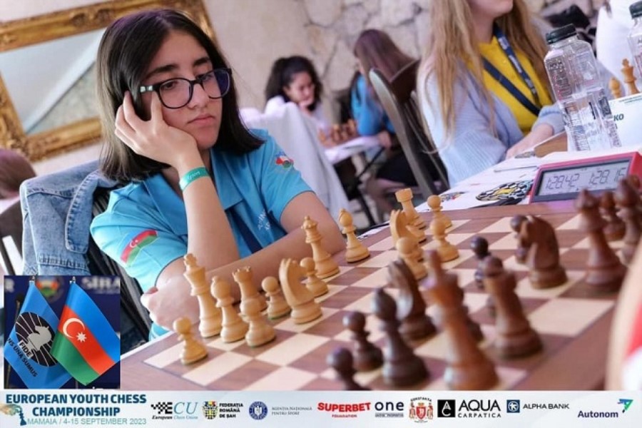 Nərmin Abdinova Avropa çempionatında 2 turdan sonra yüksək nəticə toplayıb