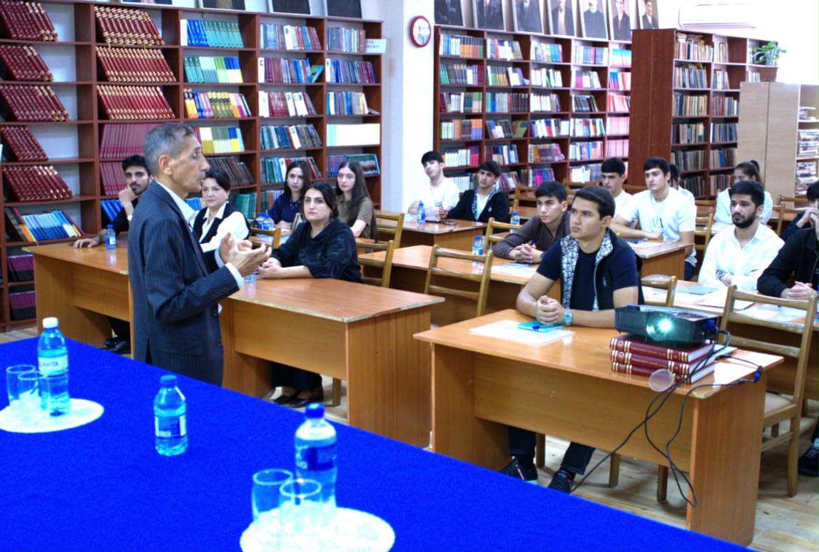 “Neftçilər yeni dövrün yaşıl enerji mühəndisləri kimi” layihəsi çərçivəsində növbəti tədbir baş tutub