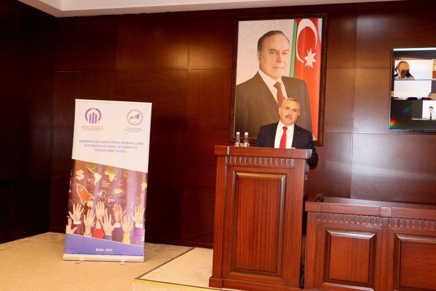 Korrupsiyaya qarşı mübarizə mövzusunda seminar keçirilib - FOTOLAR