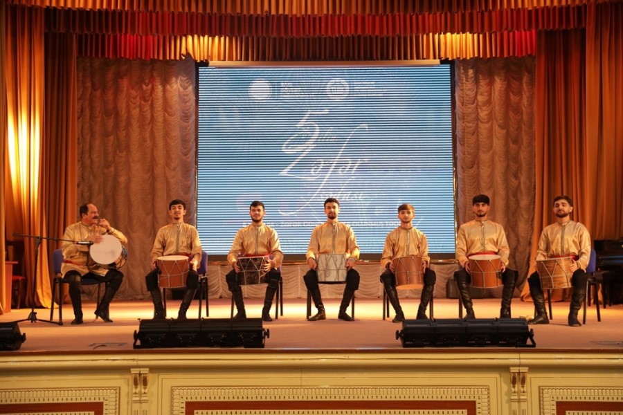 “5 ilin Zəfər sədası” adlı konsert proqramı keçirilib - FOTOLAR