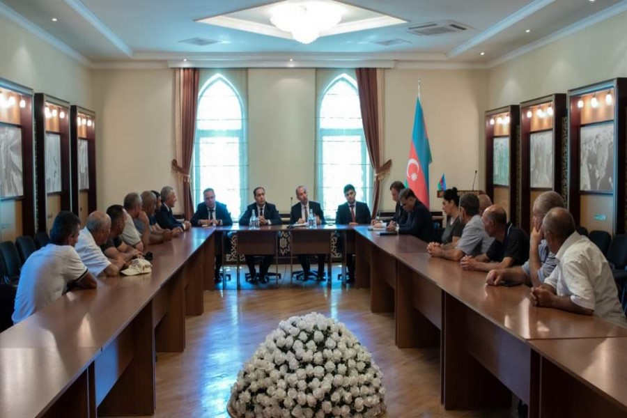 DOST İş Mərkəzi İsmayıllıda ictimai dinləmə keçirib