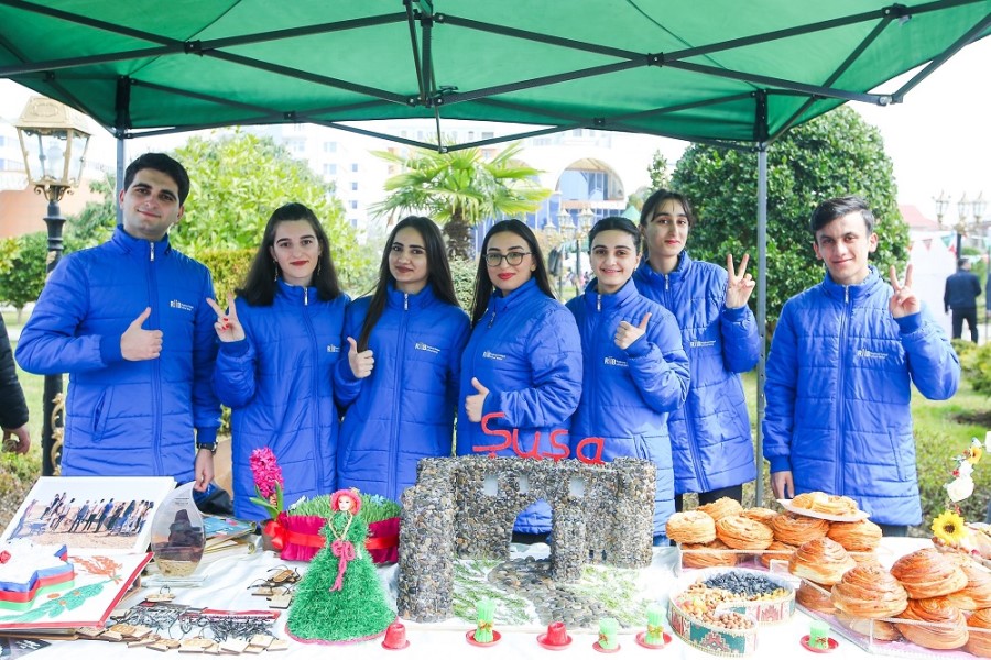 QHT könüllüləri Lənkəran şəhərində keçirilən “NovruzFest”də - FOTOLAR