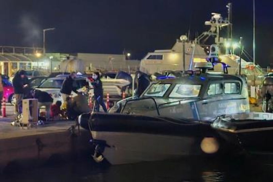Yunanıstanda sahil mühafizəsi gəmisi miqrantları daşıyan qayıqla toqquşub, nəticədə 15 nəfər ölüb