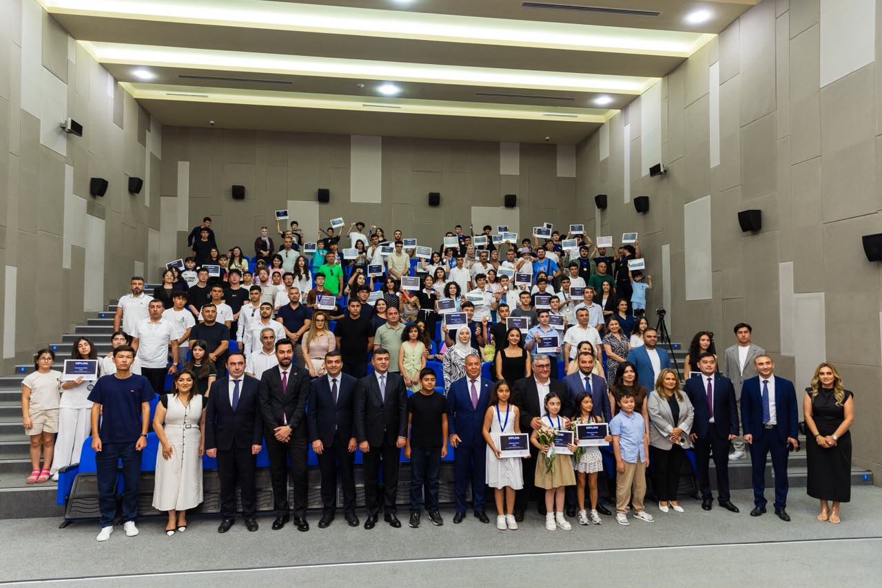 Aerokosmik Modelçilik Festivalının qalibləri mükafatlandırılıb