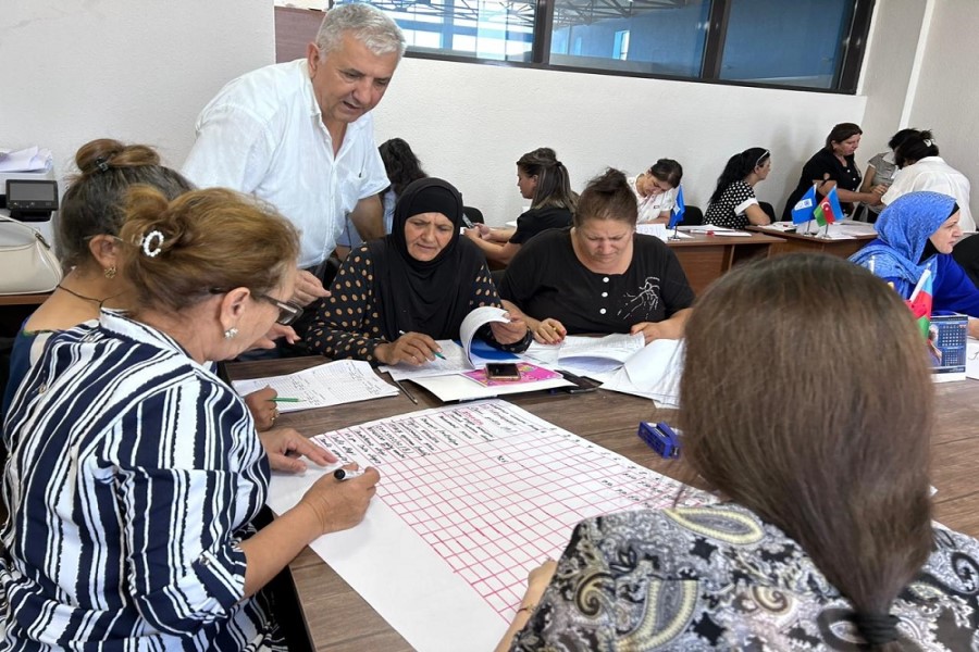 Qadınlar üçün biznes təlimləri təşkil olunub - FOTOLAR