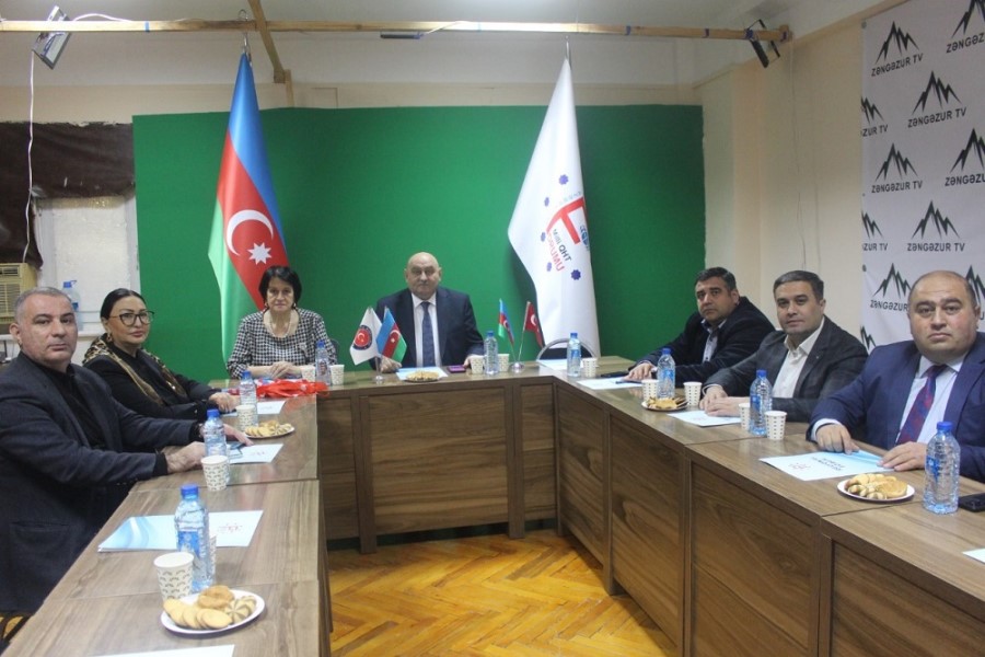 QHT Forumunun müşahidəçilərlə görüşü - FOTOLAR