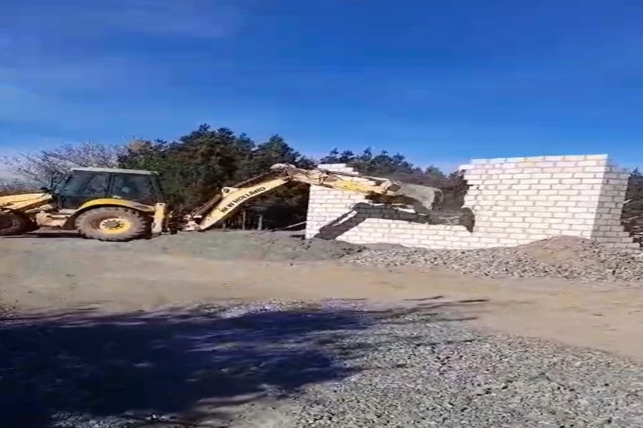 Fövqəladə Hallar Nazirliyi tərəfindən qanunsuz tikililər sökülüb