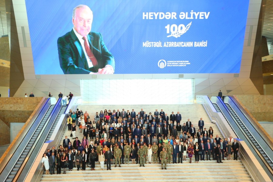 “Müstəqil Azərbaycanın Banisi” adlı konfrans keçirilib