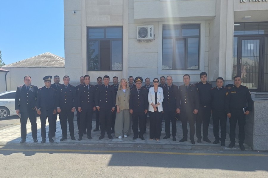 Abşeronda polis əməkdaşlarına uşaq əməyinin istismarı ilə bağlı təlim keçirildi - FOTOLAR
