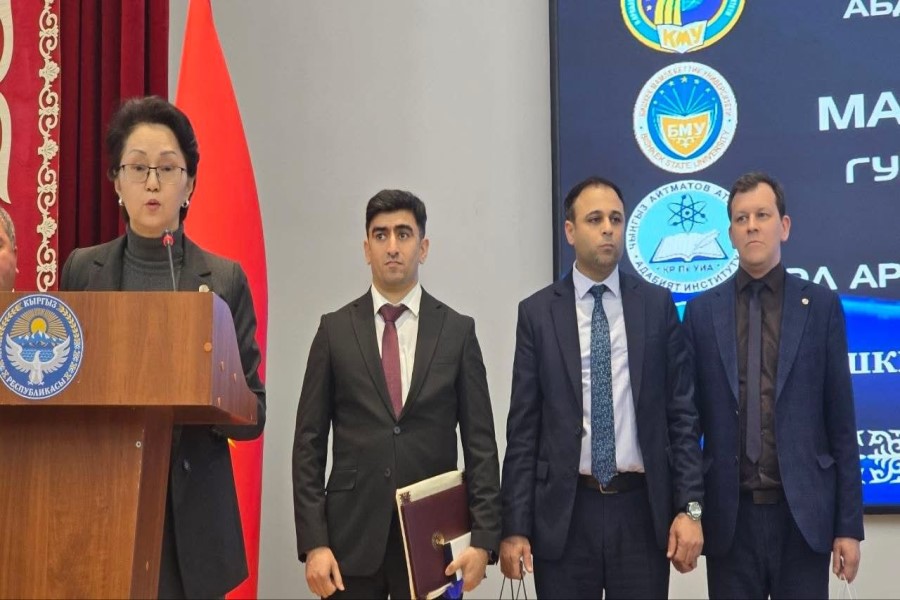 AMEA-nın Ədəbiyyat və Folklor institutları Qırğızıstanda keçirilən beynəlxalq elmi konfransda təmsil olunublar