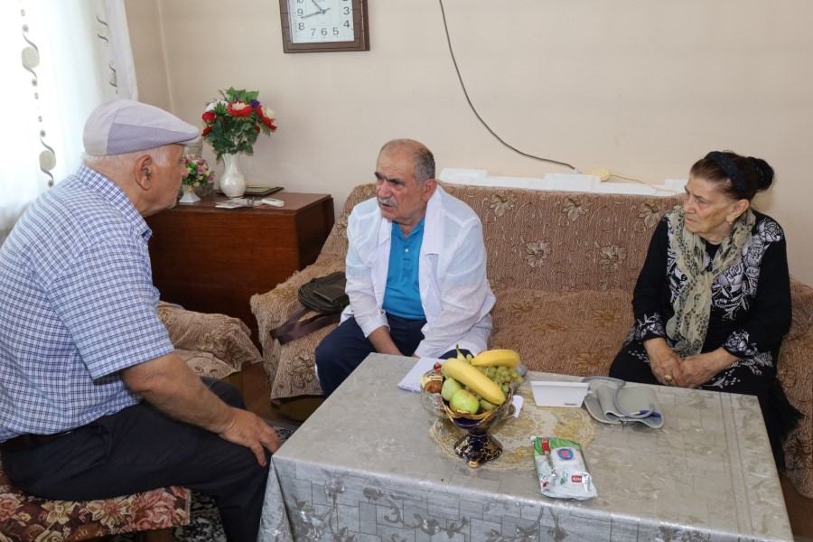 Bakıxanovda həssas qruplar üçün tibbi və sosial dəstək aksiyası keçirilib - FOTOLAR