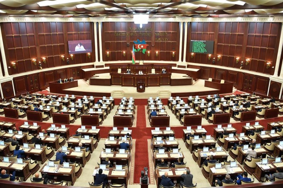 “Gənclər siyasəti haqqında” yeni qanun layihəsi müzakirəyə çıxarılır