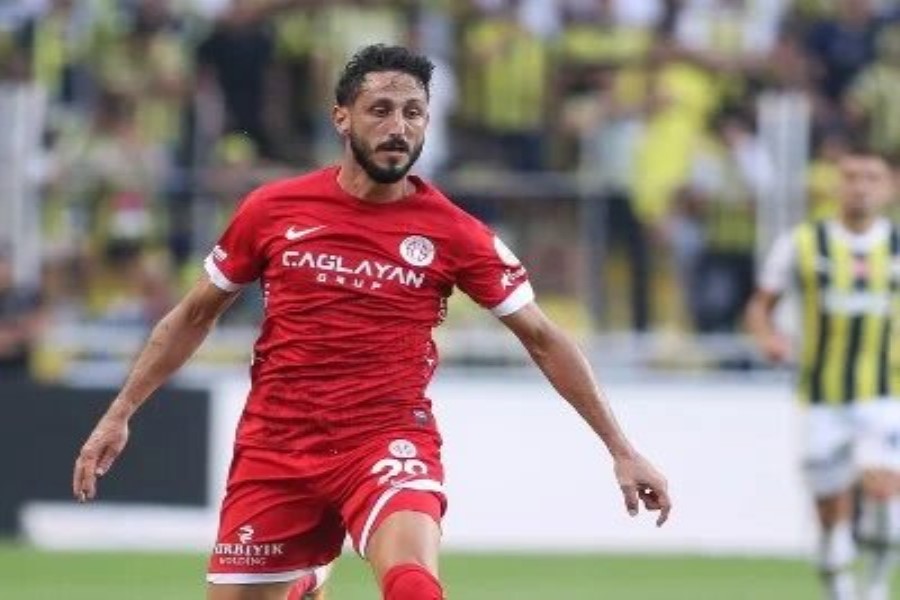 Türkiyədə saxlanılan israilli futbolçu vətəninə qayıdıb