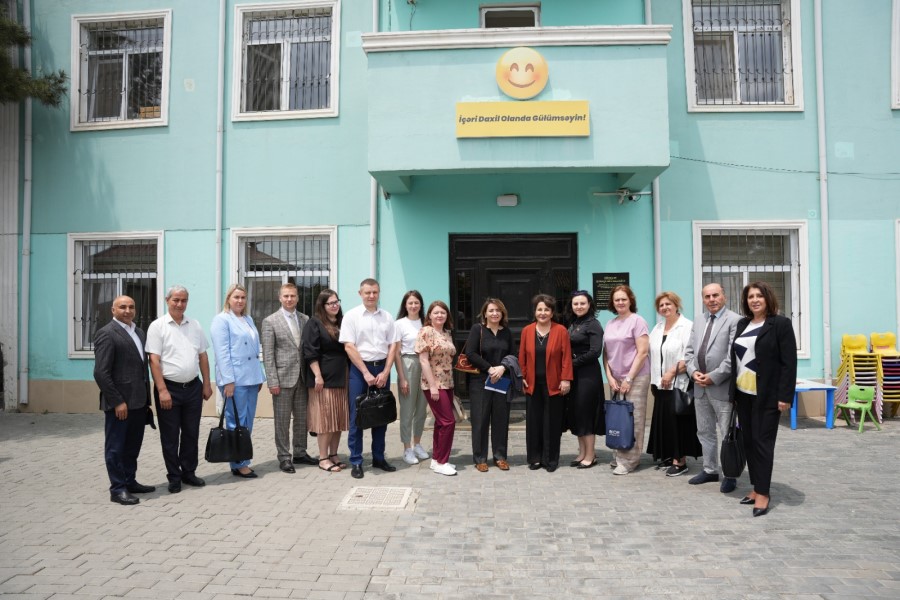 İnsan Alverinə Qarşı Mübarizə üzrə QHT Koalisiyası Belarus nümayədə heyəti ilə görüşüb - FOTOLAR