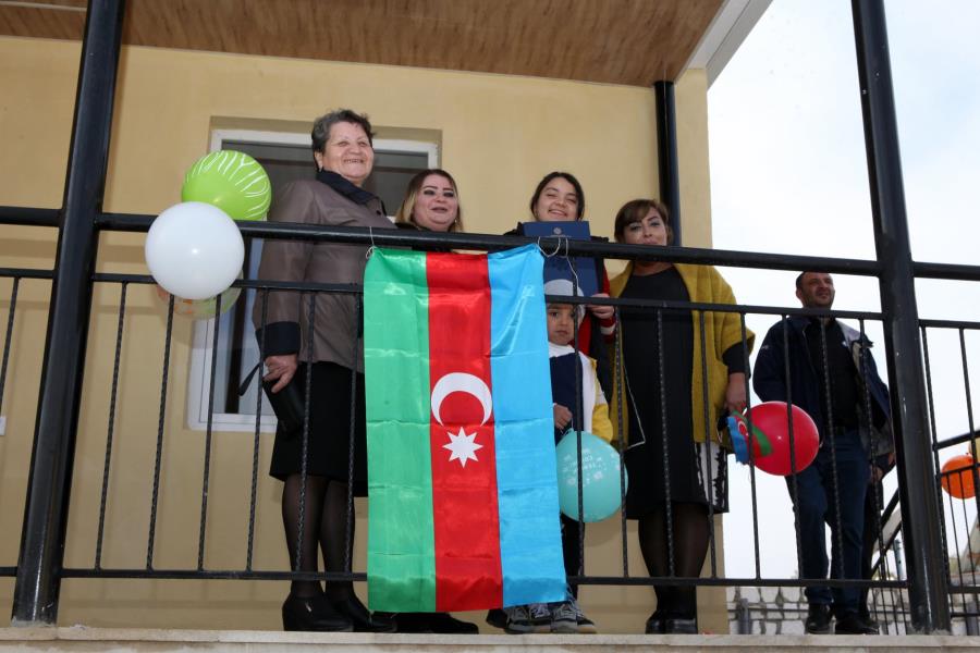 Qazax, Kürdəmir, Quba və Lənkəranda 26 fərdi ev şəhid ailələrinə və Qarabağ müharibəsi əlillərinə verildi