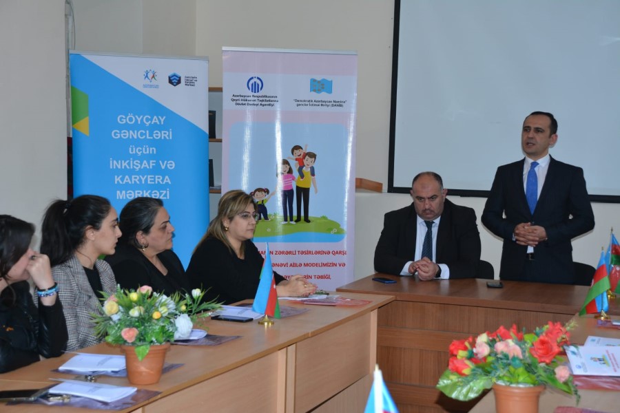Ucar və Göyçay şəhərlərində milli ailə modeli və qloballaşma mövzusunda tədbir keçirilib