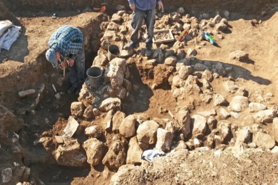 İsraildə 1300 illik Rəngli Çin İpək Parçaları Kəşf Edildi - ÖZƏL