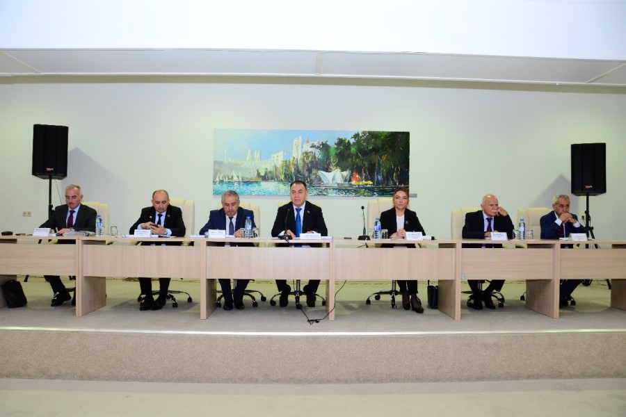 AMEA-da “Qərbi Azərbaycandan Deportasiya. İmirlidə məskunlaşma” kitabının təqdimatı keçirilib - FOTOLAR