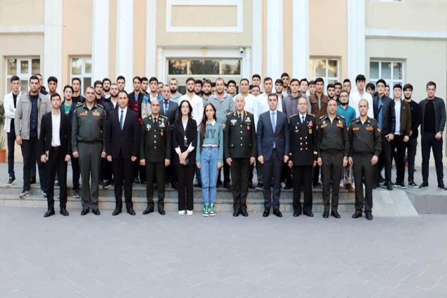 MMU-nun nümayəndə heyəti AzMİU-da tələbələrlə görüşüb