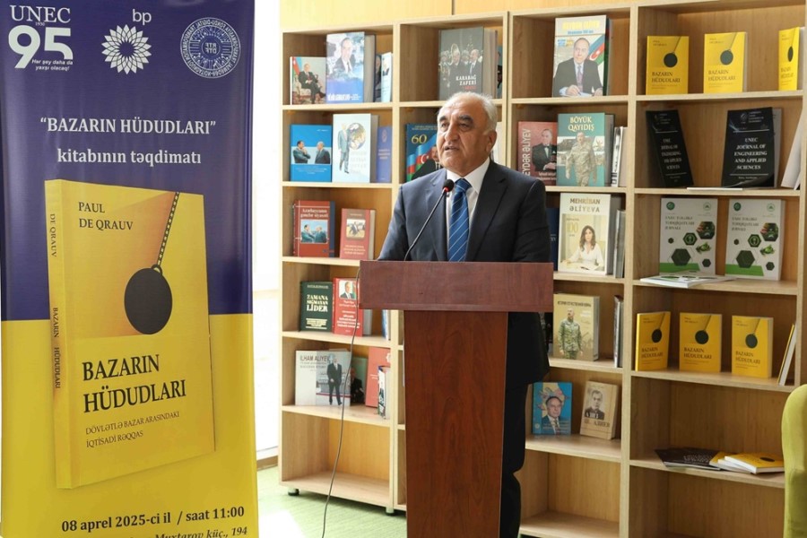 “Bazar hüdudları” adlı kitabının təqdimatı keçirilib - FOTOLAR