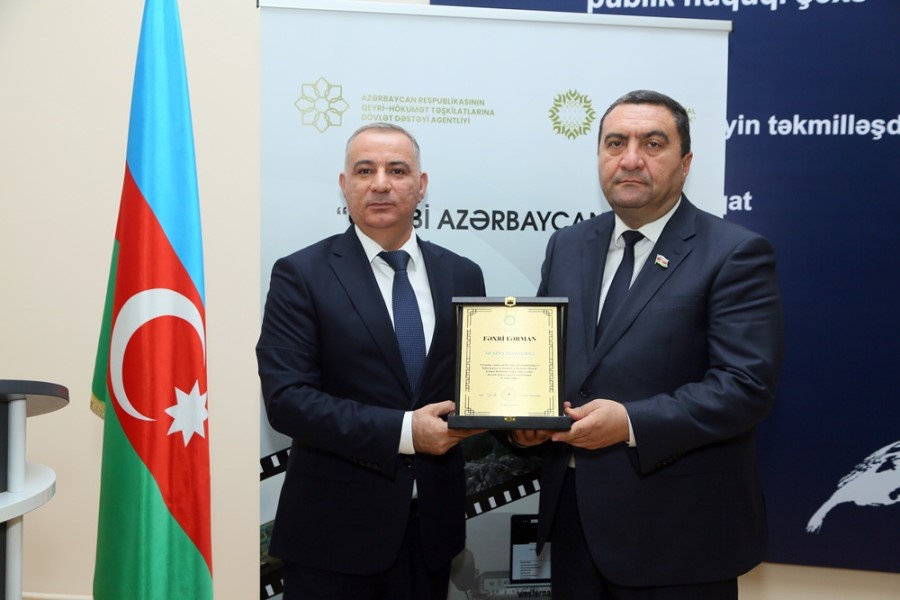 Müşfiq Məmmədli vətəndaş cəmiyyətinə verdiyi töhfələrə görə mükafatlandırıldı