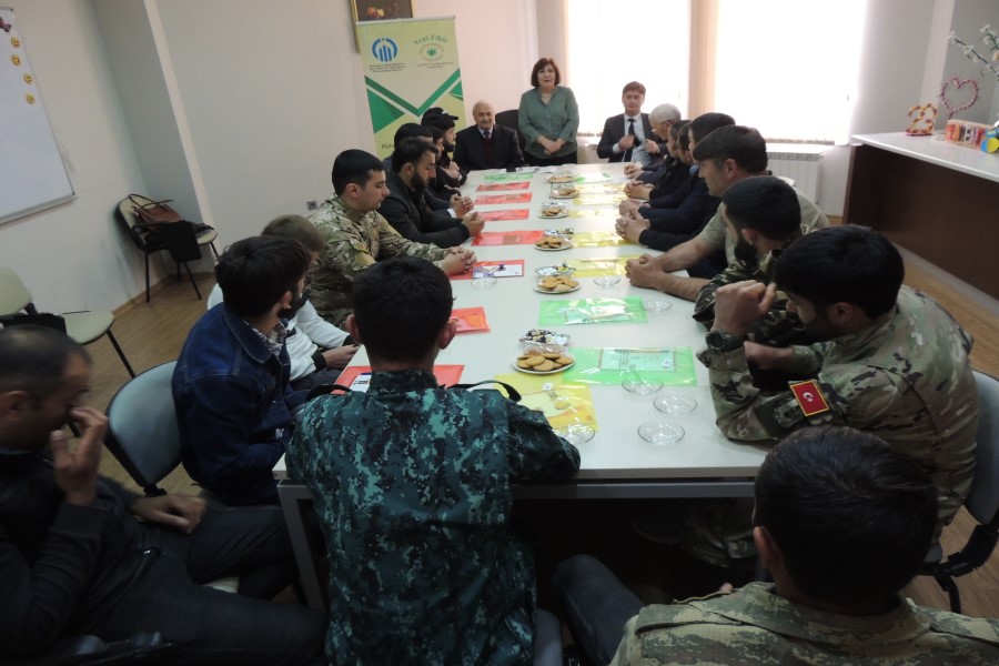 Müharibə veteranları və qazilər QHT-nin apardığı hüquqi maarifləndirmədən razı qaldılar - FOTO