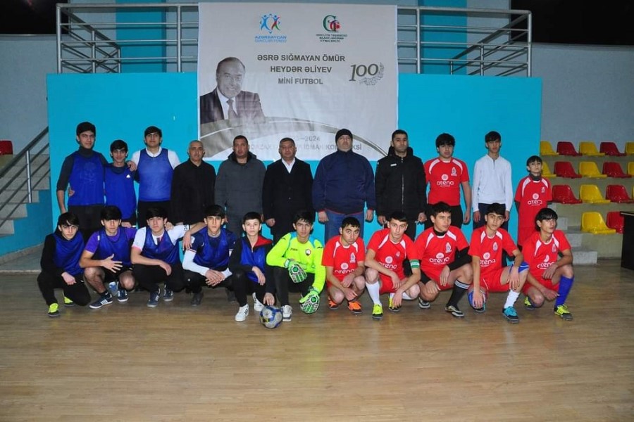 Qazax rayon turnirin ilk yarım final oyunu keçirilib - FOTOLAR