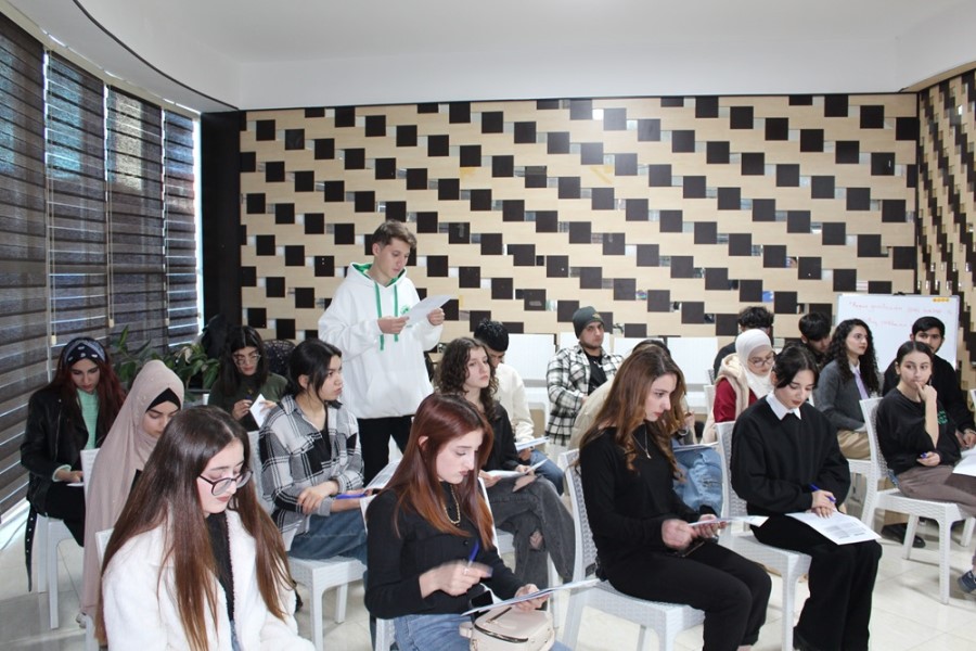 “Region gənclərinin şəxsi inkişaf və məşğulluq probleminin həllinə dəstək” layihəsi çərçivəsində seminar keçirilib - FOTOLAR