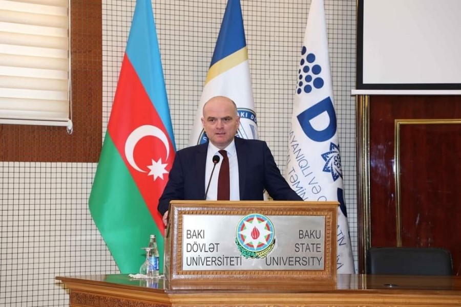 QHT sədri "Sosial sahədə müasir dövlət xidmətlərinin formalaşmasının elmi paradiqması" mövzusunda konfransda çıxış edib - FOTOLAR