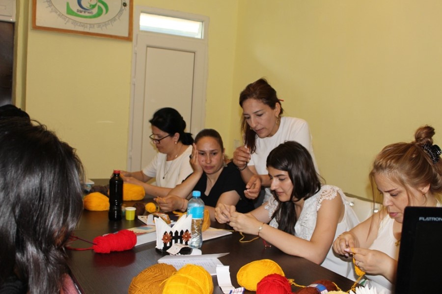 "Əlilliyi olan gənclər üçün peşə kursları və sərgi" layihəsi Sumqayıtda davam edir – FOTOLAR /VİDEOLAR