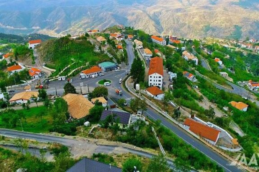 Daha 20 ailə Laçına yola salındı